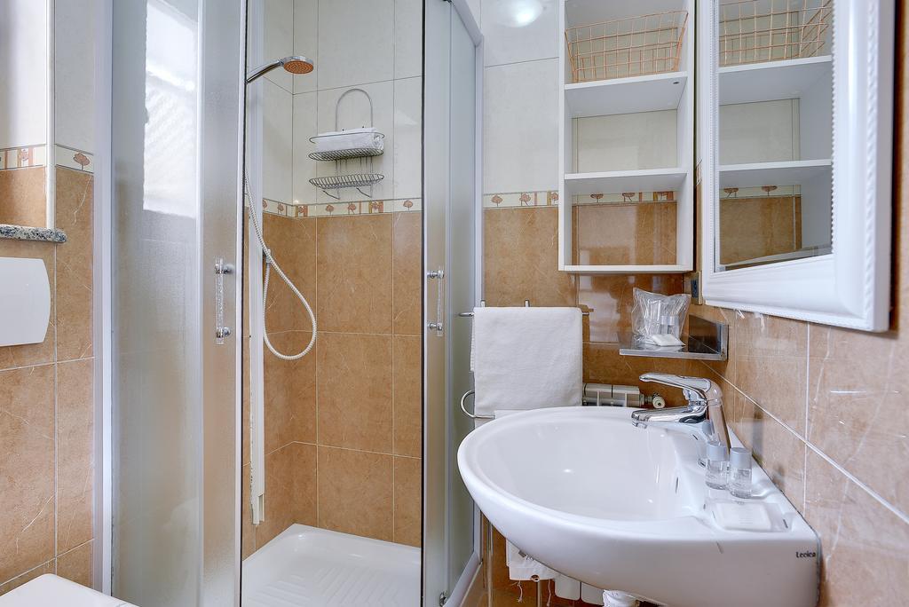 Villa Milli B&B Rovinj Bagian luar foto